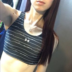 Understand armor sports bra